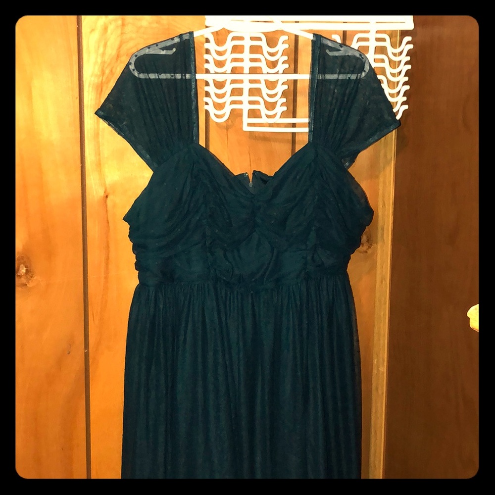 Green retro chic midi dress